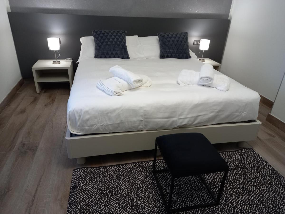 Residenza Novi Hotel Novi Ligure Bagian luar foto